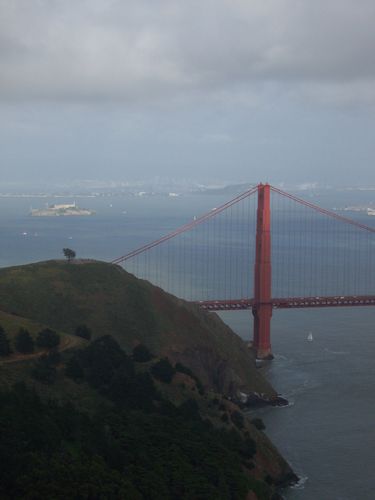 Golden Gate Bridge (palo-alto_100_8357.jpg) wird geladen. Eindrucksvolle Fotos von der Westküste Amerikas erwarten Sie.